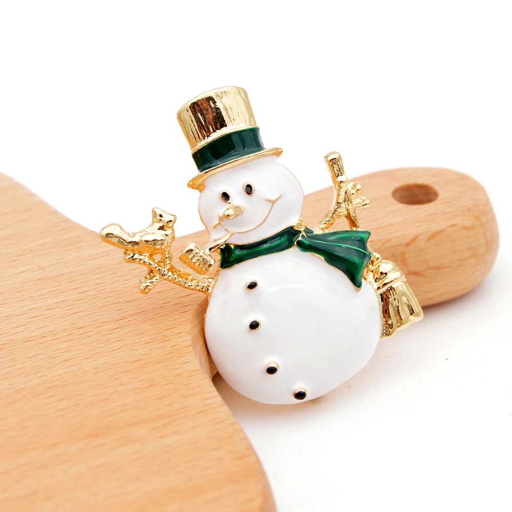 CINDY XIANG блестящий прекрасный снеговик с подарком Броши для женщин и мужчин Рождество должны иметь золотую шляпу пальто аксессуары ювелирные изделия