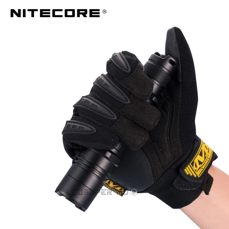2018 Nitecore P26 1000 люмен CREE XP L HI V3 светодиодный тактический фонарик с бесконечной