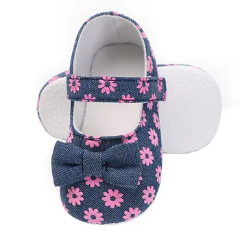 

Newborn First Walkers Shoes Little Daisy Print Female Baby Girl Toddler Shoes Small Fresh Princess Shoes baby shoes 2018