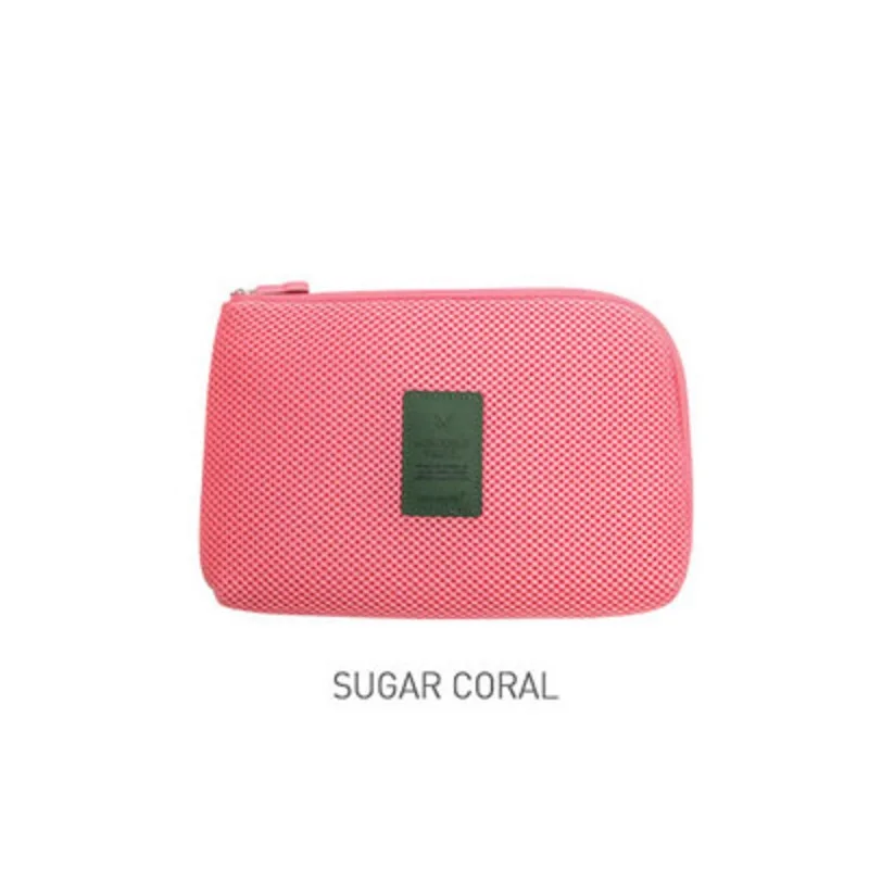 2727804780_2085293826