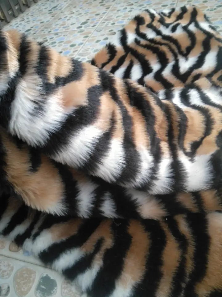 CRS Fur Fabrics Tela de Piel sintética Divertida con diseño de Animales Tiger