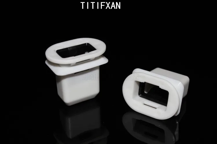 

TITIFXAN 2pcs Great Wall harvard H1H2h5H6h8h9 elves mini mini fixed the rear seat card buckle seat after clip