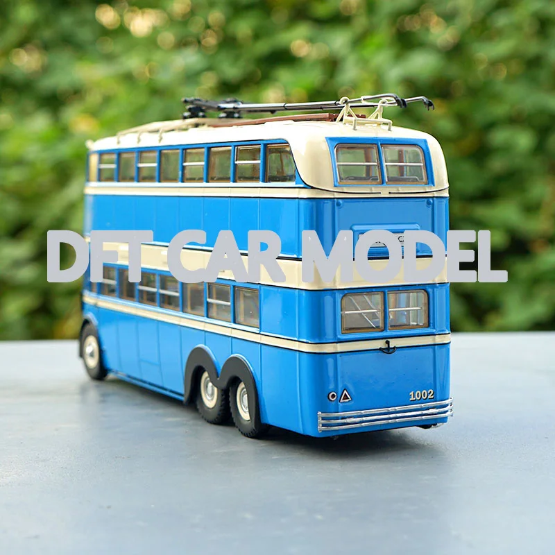 1:43 игрушечный автомобиль из сплава Россия автобус автомобиль модель детских игрушечных автомобилей оригинальный авторизованный игрушки