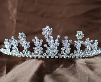 

Floral Tiara Diadem Clear Austrian Rhinestones Crystal Crown Flowers Headband Bridal Wedding Party Brides Hair Jewelry