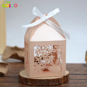 

50pcs hot sell laser cut snowflake blush wedding favor box model