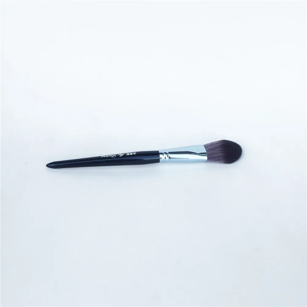 My Destiny 005 Precision Blush Brush _ 3
