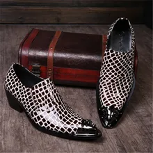 Итальянские Мужчины Обувь Кожа Отметил Металла Деловые Костюмы Свадьба Chaussure Homme Формальные Оксфорды Печати Zapatos Hombre Квартиры