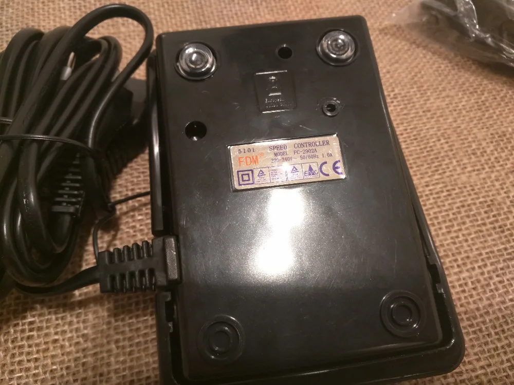 SINGER SEWING MACHINE FOOT CONTROLLER PEDAL for SINGER 1408 1409 1507 1306 2250 2259 2263 2273 3323 3321 4411 4423 4432