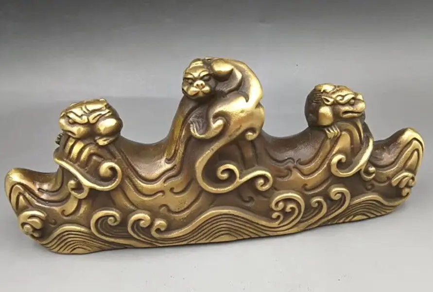 

CHINESE BRASS HAND-CARVED archaize mythical wild animal pen rack statues