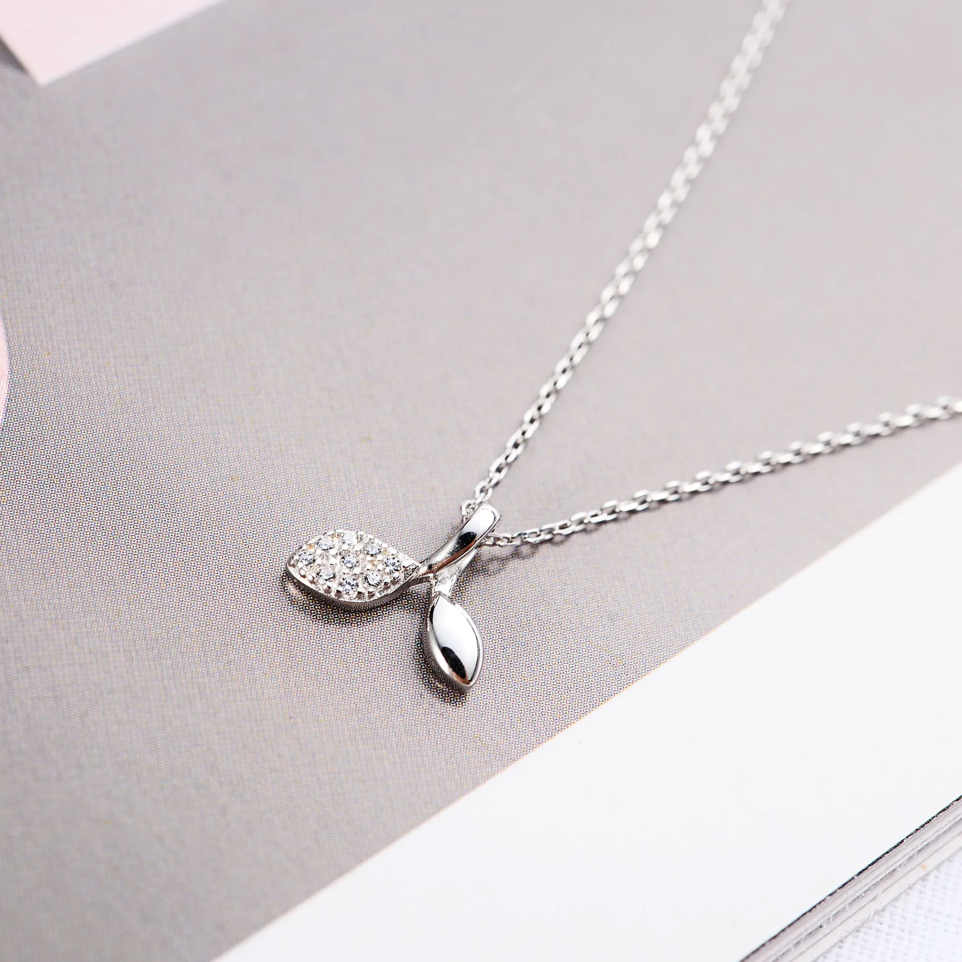 bud cz woman necklace 100% 925 Sterling silver nacklace Jewellery Clavicle chain pendant charms gift