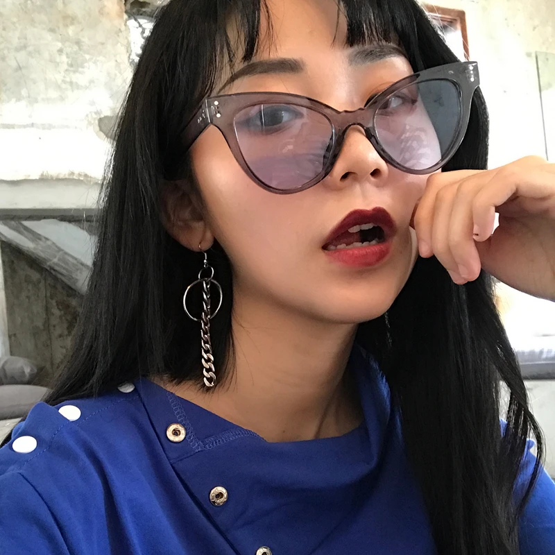 

Cat Eye Sunglasses for Women New Stylish Nailed Cat's Eyes Sunglass Trend Colorful Sun Glasses Personality Sexy Eyewears