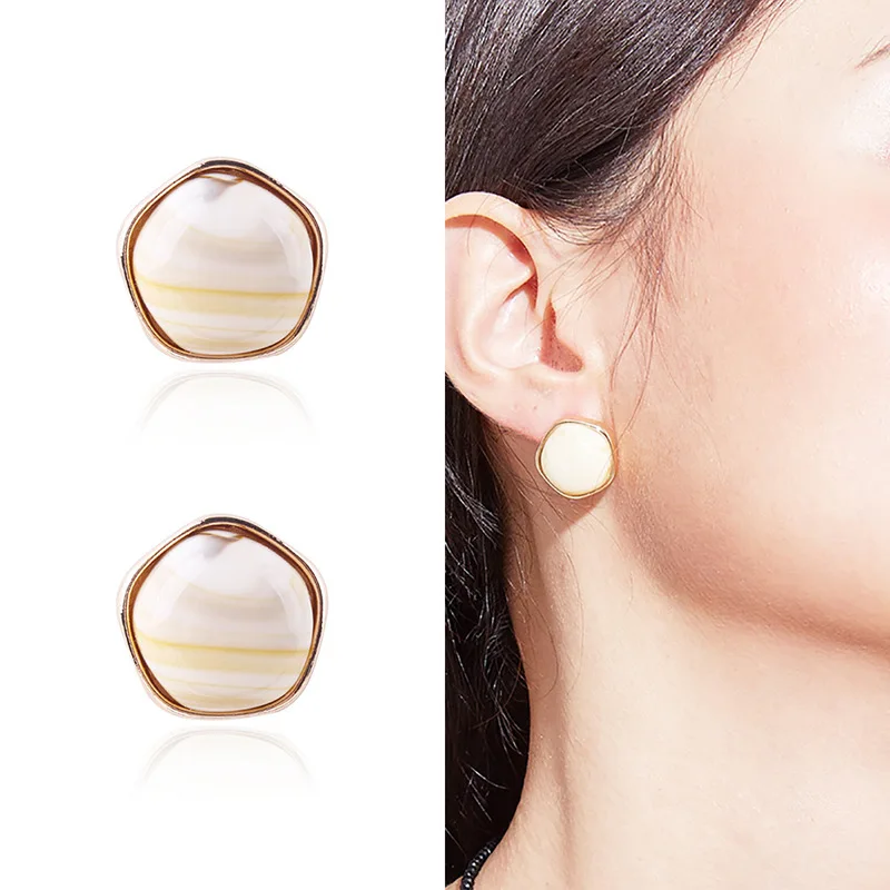 

Unique Design Earrings Retro Pentagonal Ear Nail Resin CHIC Style Similar Temperament Earrings 2019 Fashion Ear Nail for Women