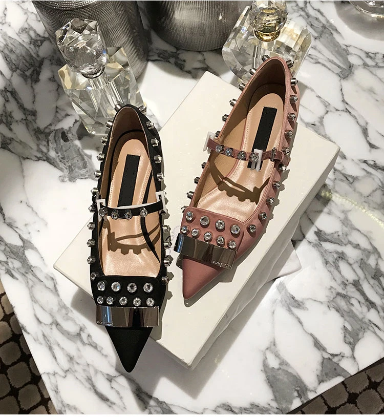 

Crystal Flats Pointed Toe Shoes Women Leather Sandals Women Silk Flats Women Slip-On Ladies Shoes Casual Shoes Bordered Sandals
