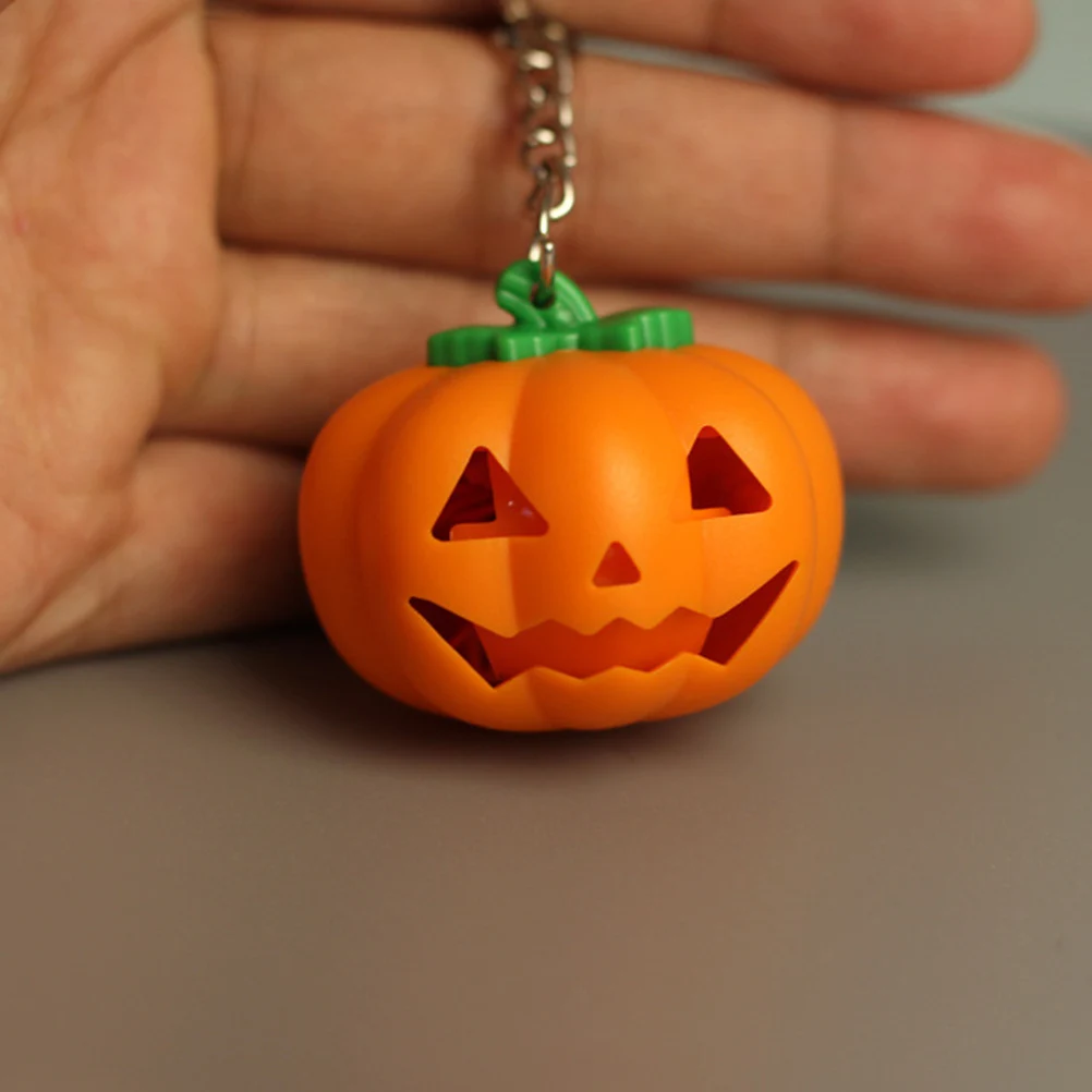 

Halloween Pumpkin LED Key Ring Light Up Key Chain Toy Gift with Sound
