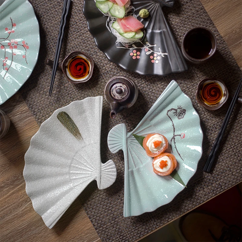 

Creative Tableware Japanese Style and Glaze Hand-painted Ceramic Plate Fan-shaped Dish Sushi Sashimi Platter Plate Decoration