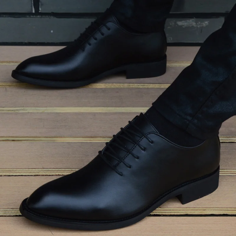 New Men Shoes Leather High Quality Pointed Toe Business Men Shoes Casual Breathable Black Lace Up Dress Shoes Zapatos Hombre New Men Shoes Leather High Quality Pointed Toe Business Men Shoes Casual Breathable Black Lace Up Dress Shoes Zapatos Hombre