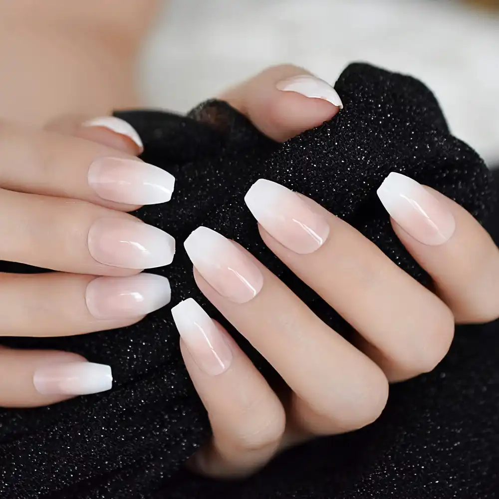 Featured image of post Black French Tip Acrylic Nails Coffin - This shade goes best with a thick tip that starts just before the nail.