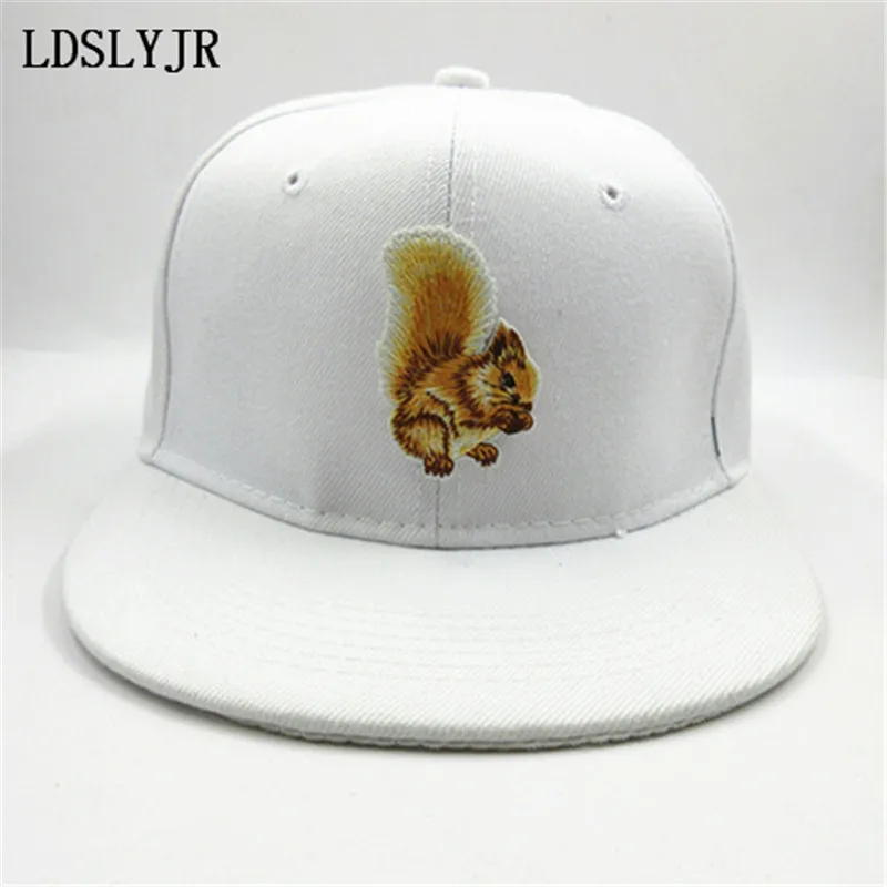 LDSLYJR Cotton Squirrel Embroidery Adjustable Baseball Cap Hip hop Cap