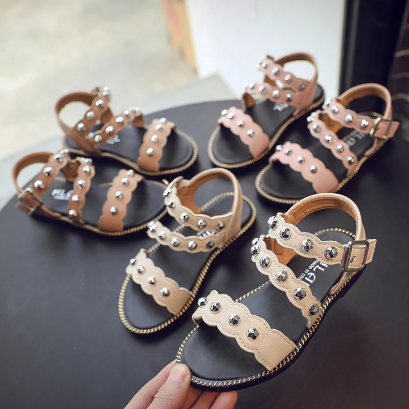 

Fashion girls sandals 2019 summer new children wild breathable princess shoe students dance show non-slip soft bottom kids shoes