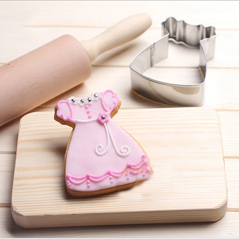 1pcs Baby Dress Cookie Cutters 3D Metal Fondant Cake Decorating Tool