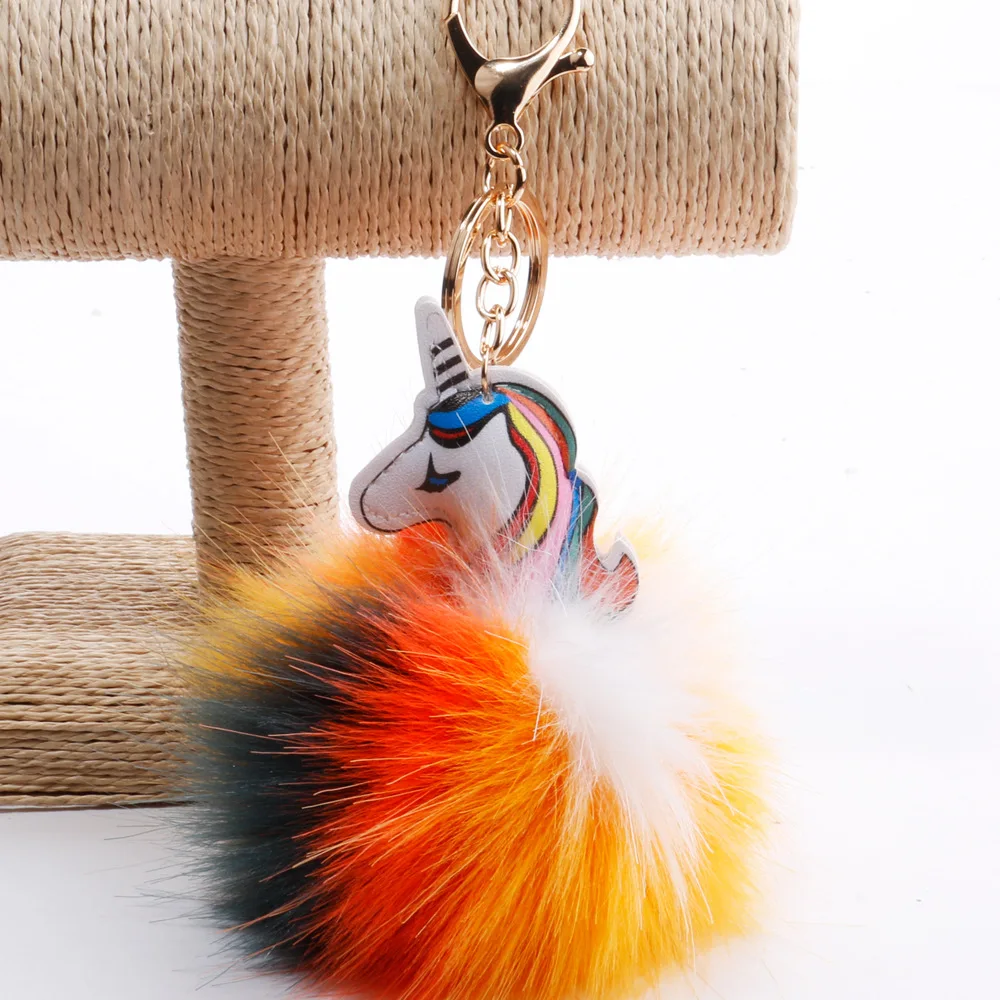 

Colors Clef Pompom Keychains Pegasus Unicorn Car Pom Pom KeyChain Bag Charms Jewelry for Women Animal Fur Ball Key Chain