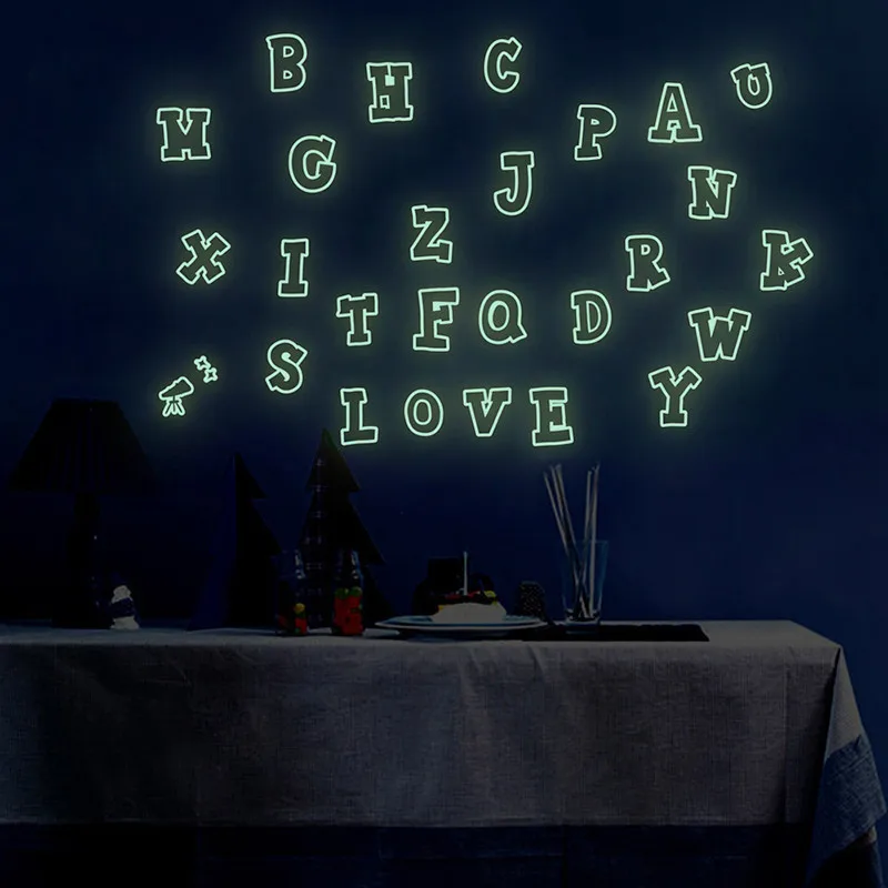 26 Английских алфавитных букв съемные Светящиеся Настенные наклейки ФЛУОРЕСЦЕНТНОЕ свечение в темноте для детской комнаты украшения дома
