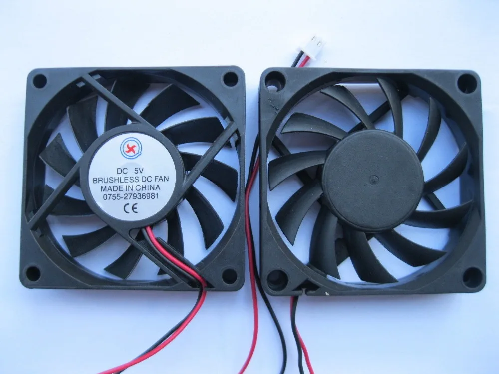 

8 pcs Brushless DC Cooling Fan 11 Blade 5V 7015S 70x70x15mm 2Wire
