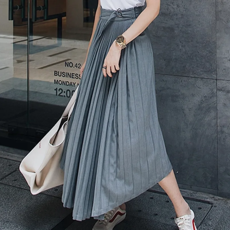 

LANMREM 2019 Autumn New Casual Fashion Temperament Women Loose Plus High Waist Fold Irregular Solid Color Skirt TC553