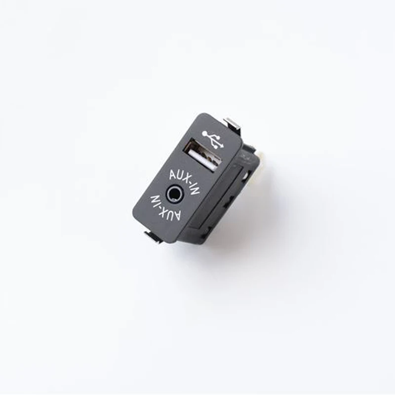 auxin usb switch adapter (1)
