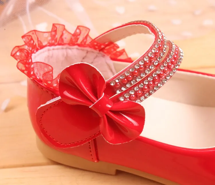 Новая Мода Лакированная кожа Кружево обувь для девочек Туфли без каблуков