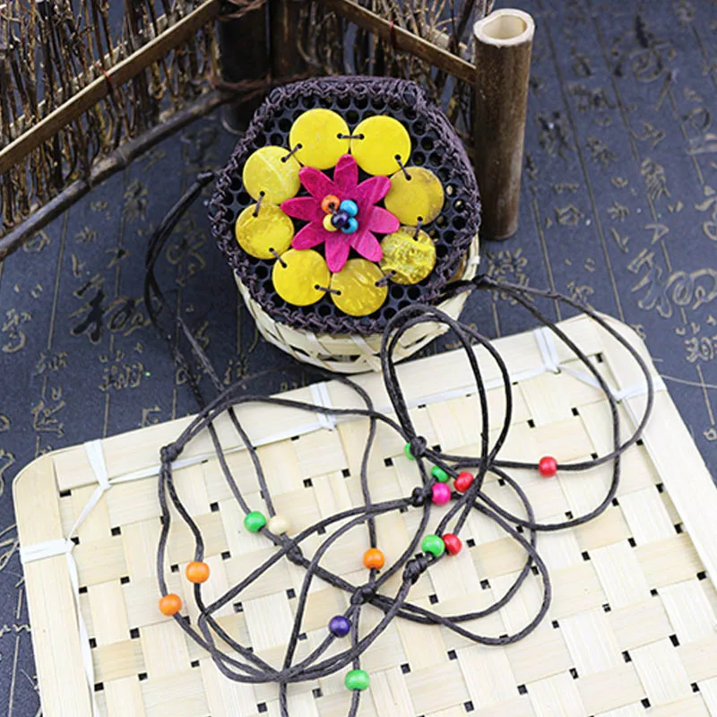 Women Coin Purse Coconut Shell Vintage Wallet Mini Hollow Zipper Money Holders Beading INS Popular Female Straw Bags CB0055 (3)