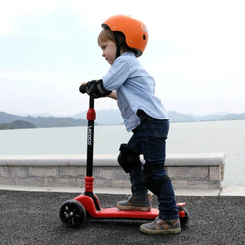 

New Arrival Flash Skating Dray Children 2-3-6 Years Old Tricycle Children Three Wheels Balance Car Baby Scooter Roller Pulley