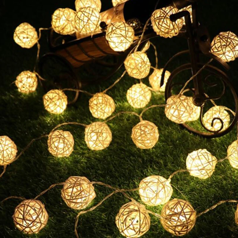 Led Solar Powered Most Popular Globe Fairy Lights for Outdoor Garden Christmas Decoration Sepak takraw light Christmas string (2)