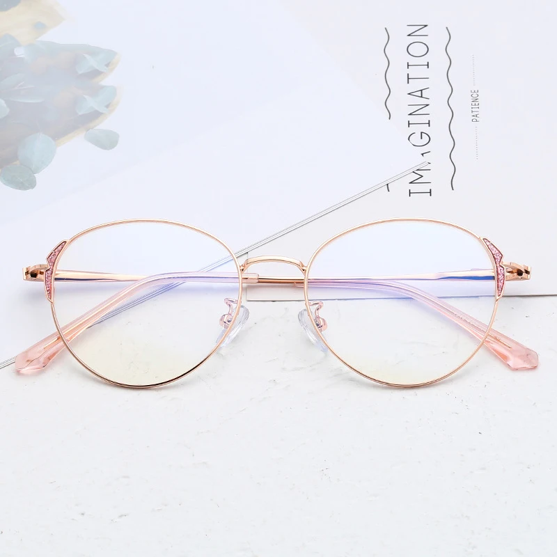 

2019 new peach-shaped retro metal glasses frame Korean version of the art flat light glasses stickers small fresh glasses frame.
