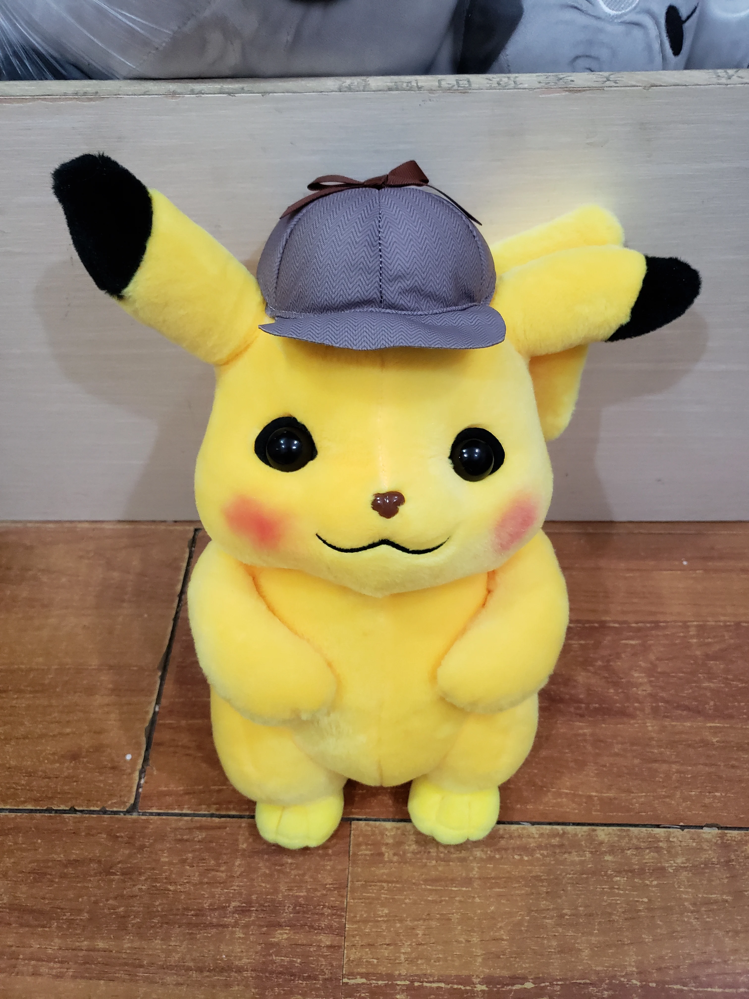 

35cm Detective Pikachu Plush Toy High Quality Cute Anime Plush Toys Children's Gift Toy Kids Cartoon Peluche Pikachu Plush Doll