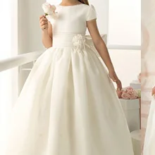 Модное кружевное платье для первого причастия, платье в винтажном стиле; с глубоким круглым декольте длинное Благородный Белое, цвета слоновой кости кружево с цветочным принтом платья для девочек