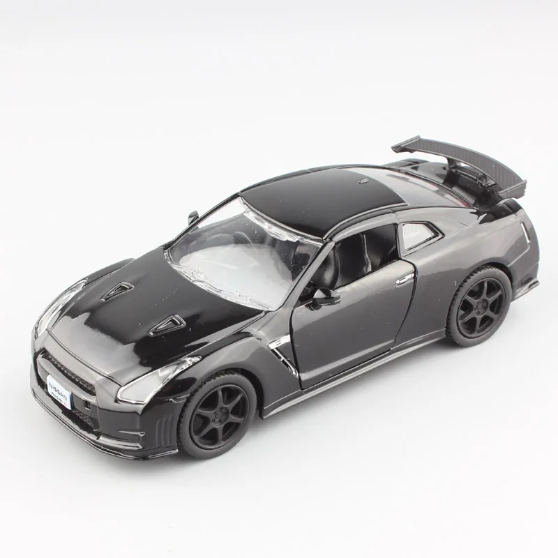 1/36 Масштаб Мини Automaxx Nissan SkyLine GTR R35 Nismo оттягивающая Модель литья под давлением спортивные гоночные автомобили транспортные средства игрушки для детей