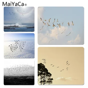 

MaiYaCa Funny Flying bird in the sky Laptop Computer Mousepad Size for 180x220x2mm and 250x290x2mm Small Mousepad