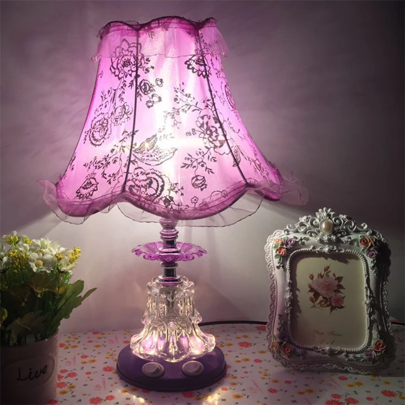 

Nordic Creative Modern LED Table Lamp Bedroom Bedside Home Decoration Night Light led Wedding Desk Lamp luminaria de mesa abajur
