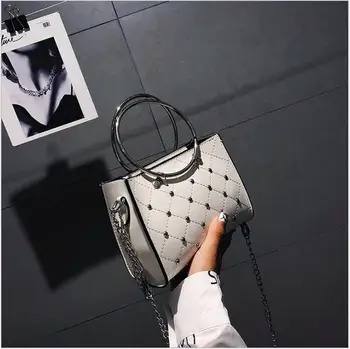 

2018 New Design Summer Women PU Leather Handbag Fashion Day Clutch Small Portable Flaps Circle Handle Girls Shoulder Bag Teenage