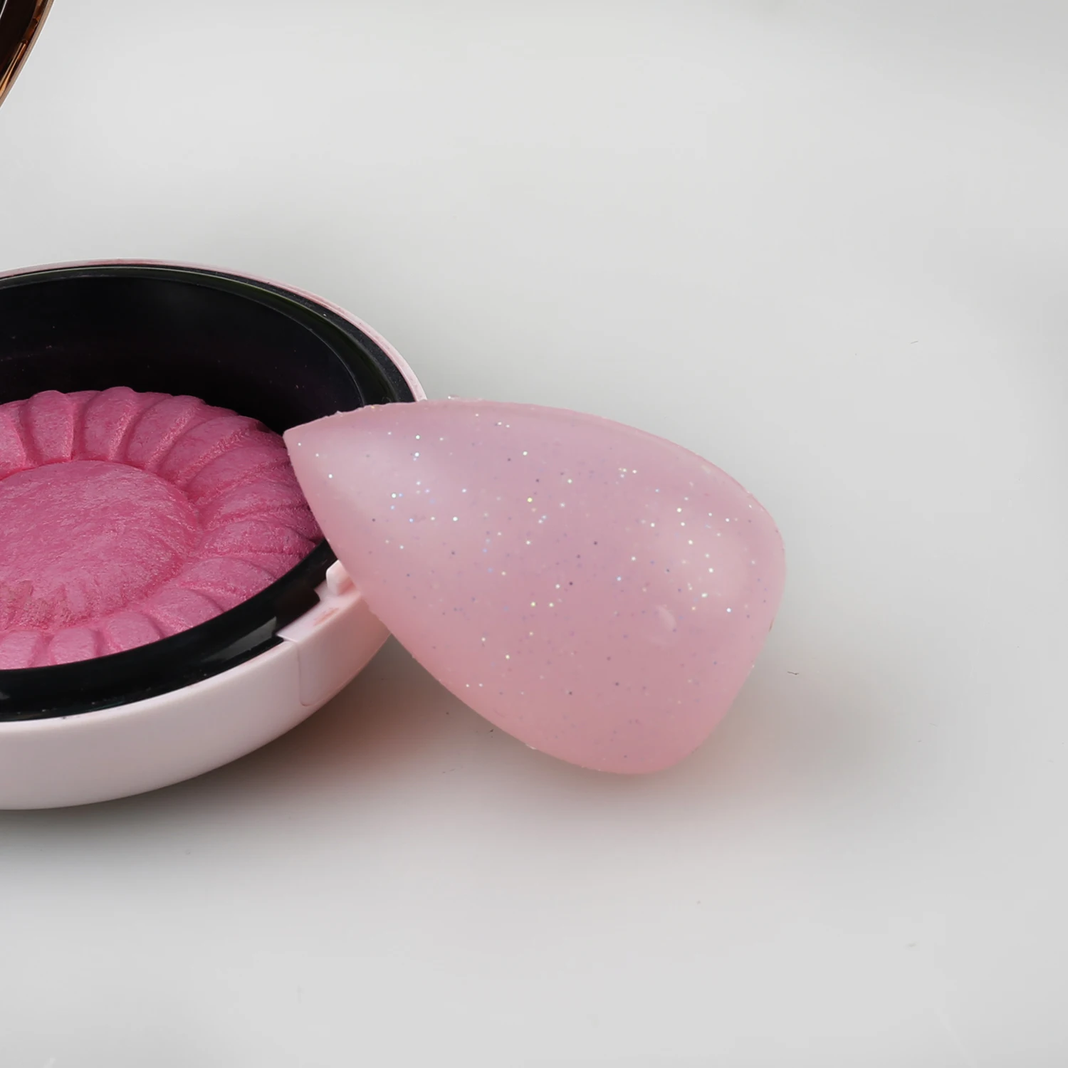 

1pc 3D Silicone Makeup Sponge Powder Foundation Multi-shape Silica Gel Makeup Cosmetic Puff BB/CC Cream Beauty Makeup Tools