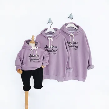 

2019 Father Mother Son Outfits Family Matching Clothes Boys Hoodies Parent-child Sweaters Add Wool Fleece Hooded Sweatshirt