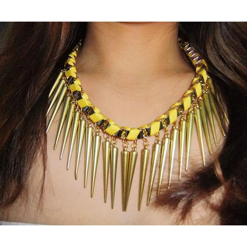 

CirGen,3 colors,Fashion Ribbon Wrapped Metal choker Chain Rivet pendant collar necklace for women Jewelry Item,DY8011