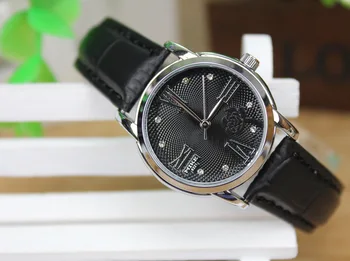

2019 New Diamond Dial Dial Leather Casual Fashion Ms. Business Quartz Watch
