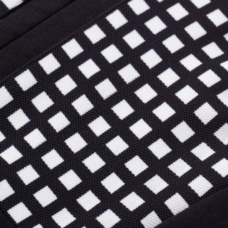 837 (3)
