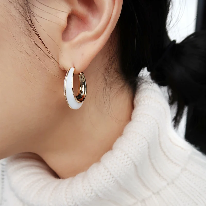 HUANZHI-2019-Simple-New-Geometric-Drop-Glaze-Metal-Gold-C-Shape-Irregular-Oval-Small-Hoop-Earrings (1)