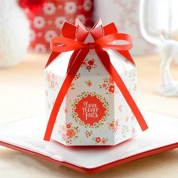 

50 pcs Exquisite irregular shaped flower Candy Boxes Wedding Favors Creative design Paper Gift chocolate Box party supplies
