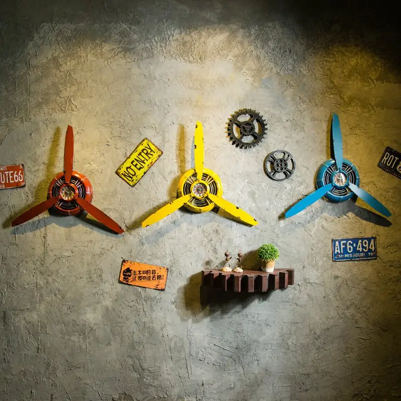 3 Color Industrial Air Plane Propeller Metal Wall Clock Mute and HD Display Aeroplane Retro Ornament Decor Crafts 2
