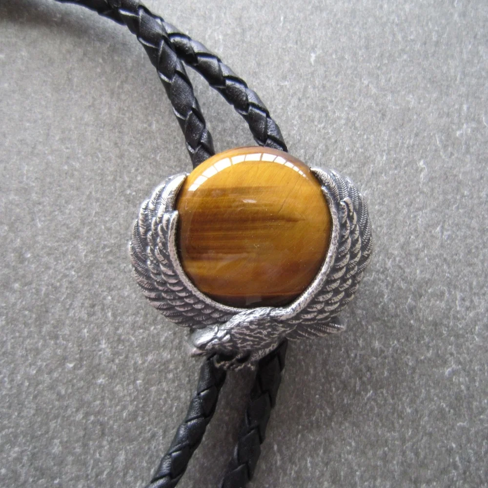 

Jeansfriend Original Fly Eagle W Tiger Eyes Stone Wedding Bolo Tie Leather Necklace