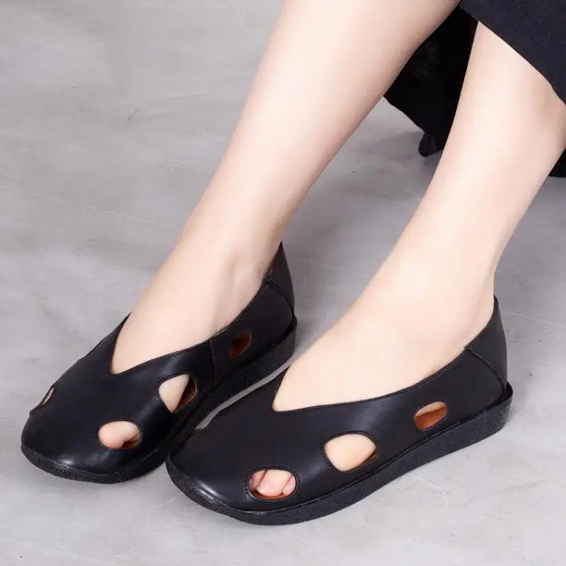 Women Flats Black Leather Shoes Summer Hollow Out Flat Casual Women Loafers Genuine Leather Low Heels Retro Flat 2019 Lazy Shoes